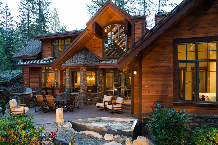 Tahoe Lodge